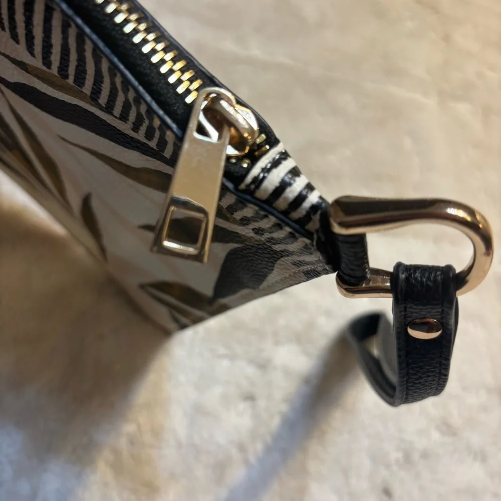 A New Day Wristlet Black White Green Taupe Tropical Leaf Vegan Cloth Interior